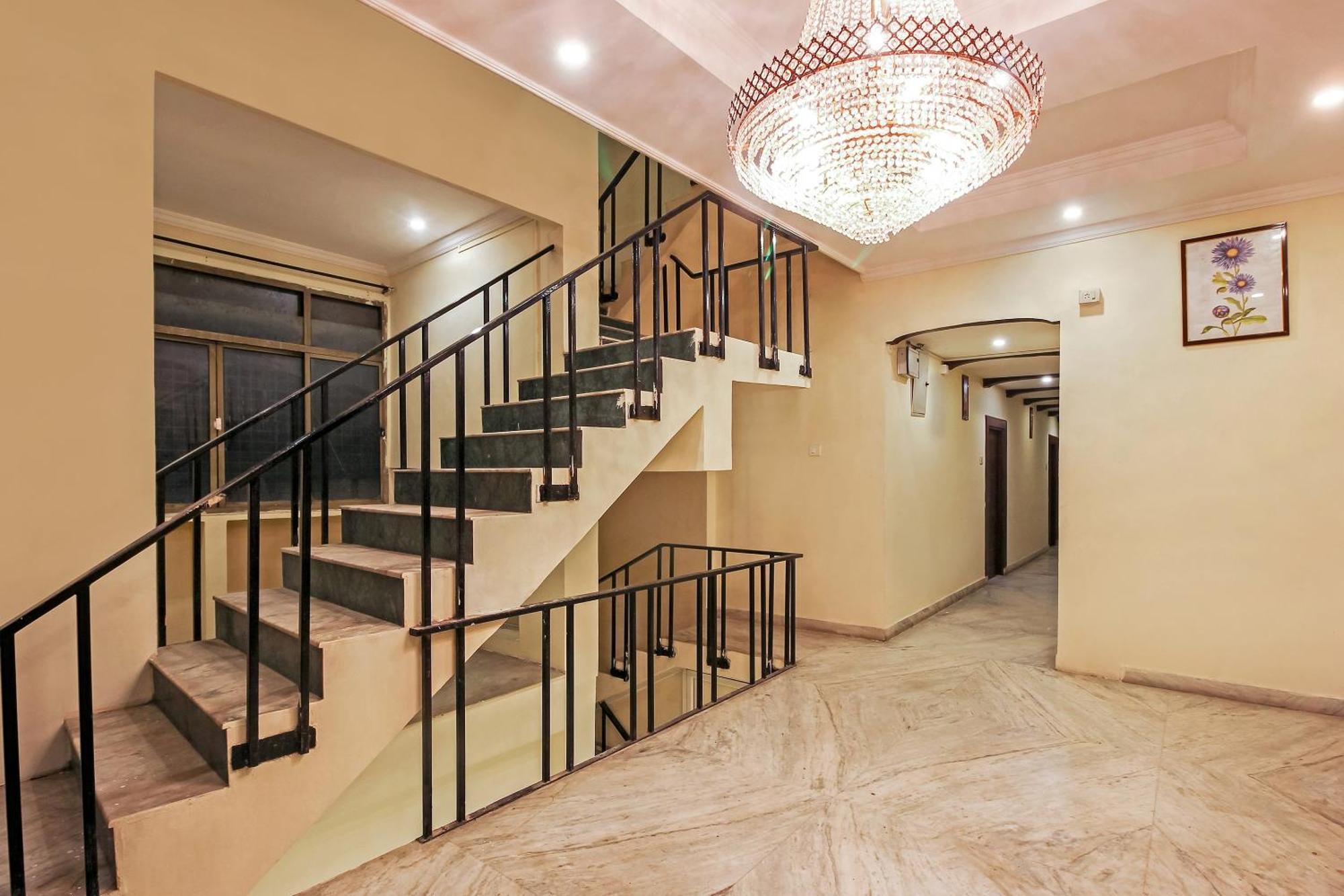Hotel O Pearl City Хидерабад Екстериор снимка